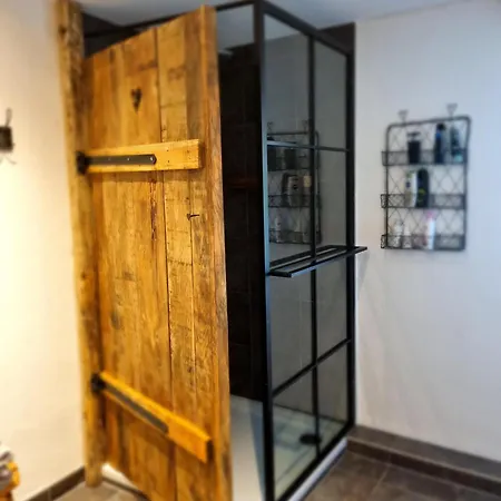 Lejlighed Neu! Alte Schule Jarnsen Oberstuebchen Mit Balkon Lachendorf