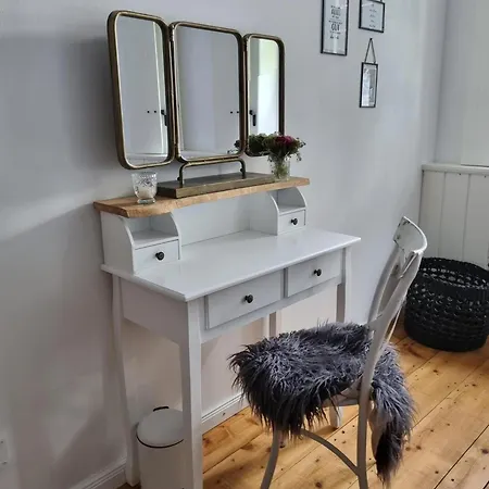 Lejlighed Neu! Alte Schule Jarnsen Oberstuebchen Mit Balkon