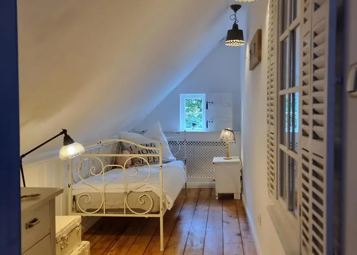 Apartament Neu! Alte Schule Jarnsen Oberstuebchen Mit Balkon