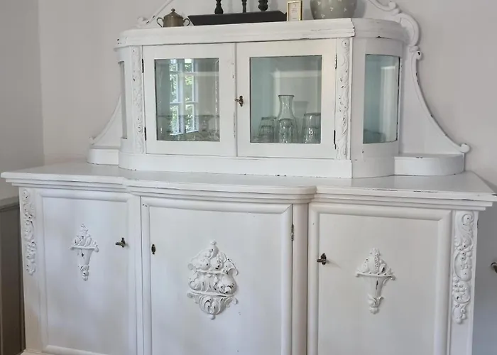 Neu! Alte Schule Jarnsen Oberstuebchen Mit Balkon Apartament *