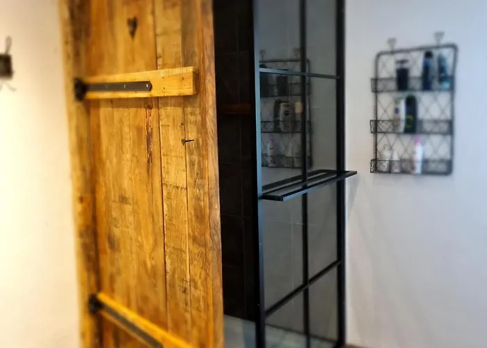 Apartament Neu! Alte Schule Jarnsen Oberstuebchen Mit Balkon Lachendorf